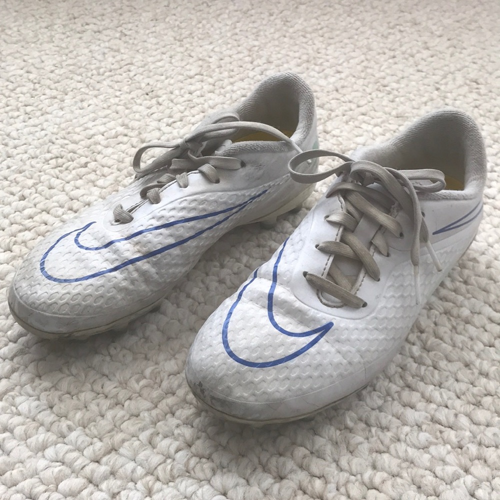 Nike cleats - Picture 7 of 7
